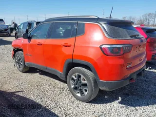 2018 Jeep Compass Trailhawk with VIN 3C4NJDDB4JT336745, listed as a IAAI auction lot 41898924 with 94,471 mi miles and . Bid and sale history available at carsss.com. Image 3.