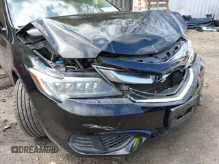 2017 Acura ILX Premium z VIN 19UDE2F78HA004694, wystawiony jako IAAI lot #42144001 z przebiegiem 104 653 mil mil oraz . Historia ofert i sprzedaży dostępna na DreamBid. Obrazek 6.
