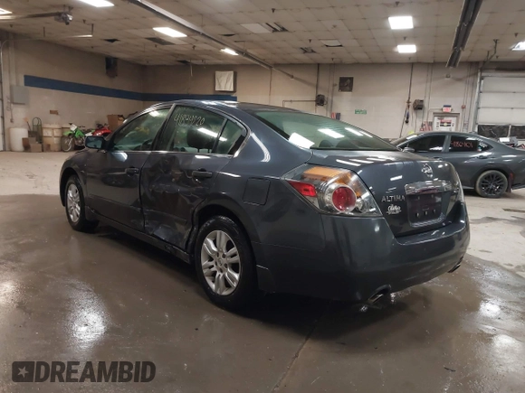 2010 Nissan Altima 2.5 SL with VIN 1N4AL2AP1AN456991, listed as a IAAI auction lot 41834220 with 118,601 mi miles. Bid and sale history available at carsss.com. Image 3.