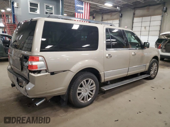 2007 Lincoln Navigator с VIN 5LMFL28557LJ24912, выставлен на аукционе Copart как лот 50890425 с пробегом 145 135 миль миль и Списание • Salvage title. История ставок и продаж доступна на DreamBid. Изображение 3.