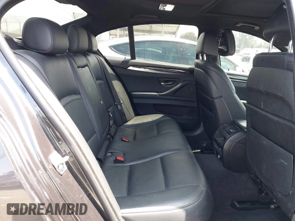 2014 BMW 5 Series 550i z VIN WBAKN9C57ED681969, wystawiony jako IAAI lot #42161728 z przebiegiem 88 077 mil mil oraz . Historia ofert i sprzedaży dostępna na DreamBid. Obrazek 8.