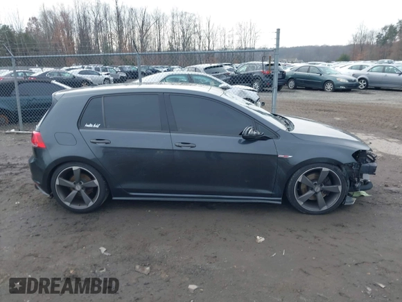 2015 Volkswagen Golf GTI SE with VIN 3VW5T7AU5FM102579, listed as a IAAI auction lot 41131577 with 97,894 mi miles. Bid and sale history available at carsss.com. Image 14.