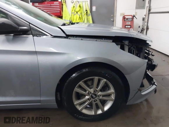 2017 Hyundai Sonata 2.4L with VIN 5NPE24AF8HH476411, listed as a IAAI auction lot 41421224 with 115,113 mi miles and . Bid and sale history available at DreamBid. Image 18.