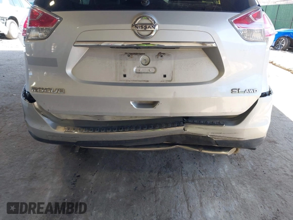 2015 Nissan Rogue SL with VIN 5N1AT2MV4FC892446, listed as a IAAI auction lot 41990895 with 185,423 mi miles and . Bid and sale history available at carsss.com. Image 6.