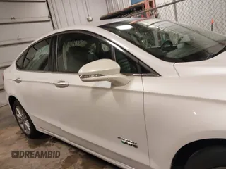 2018 Ford Fusion Energi SE with VIN 3FA6P0PU9JR264257, listed as a IAAI auction lot 41587659 with 85,832 mi miles. Bid and sale history available at carsss.com. Image 14.