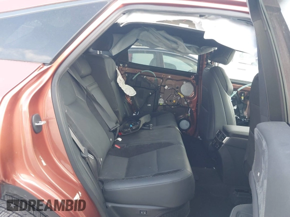 2024 Lexus RX 500h F Sport Performance z VIN 2T2BCMEA8RC014297, wystawiony jako IAAI lot #40790867 z przebiegiem 8 417 mil mil oraz . Historia ofert i sprzedaży dostępna na DreamBid. Obrazek 8.