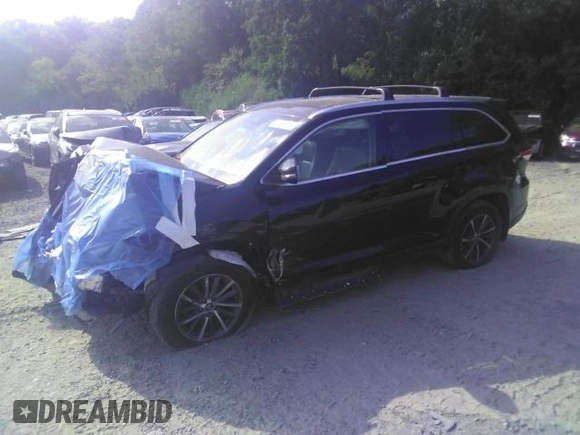 2019 Toyota Highlander SE z VIN 5TDJZRFH6KS587607, wystawiony jako Copart lot #73529944 z przebiegiem Nie podano mil oraz Szkoda całkowita • Salvage title. Historia ofert i sprzedaży dostępna na DreamBid. Obrazek 1.