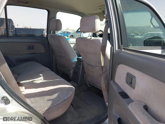 2001 Toyota 4Runner SR5 with VIN JT3GN86R410218081, listed as a IAAI auction lot 41692262 with 228,010 mi miles. Bid and sale history available at carsss.com. Image 8.