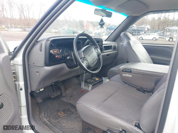 1996 Dodge Ram 1500 with VIN 1B7HC16Y3TJ181980, listed as a IAAI auction lot 41427233 with 126,424 mi miles. Bid and sale history available at carsss.com. Image 5.