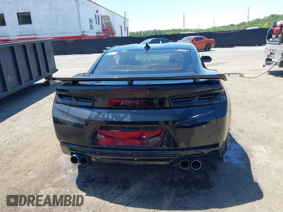 2016 Chevrolet Camaro 2SS with VIN 1G1FH1R76G0130957, listed as a IAAI auction lot 40950588 with 88,301 mi miles and . Bid and sale history available at DreamBid. Image 15.