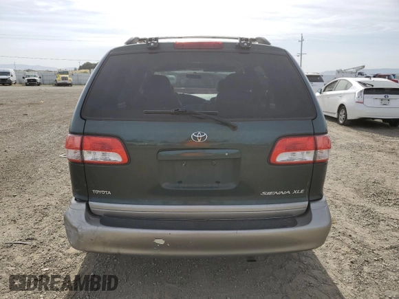 2002 Toyota Sienna LE с VIN 4T3ZF13C32U501321, выставлен на аукционе Copart как лот 57524875 с пробегом 241 795 миль миль и Списание • Salvage title. История ставок и продаж доступна на DreamBid. Изображение 6.