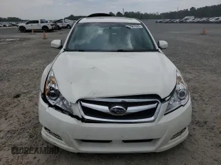 2010 Subaru Legacy Premium All-Weather Anniversary z VIN 4S3BMCG68A3224318, wystawiony jako Copart lot #52967065 z przebiegiem 164 300 mil mil oraz Szkoda całkowita • Salvage title. Historia ofert i sprzedaży dostępna na DreamBid. Obrazek 5.