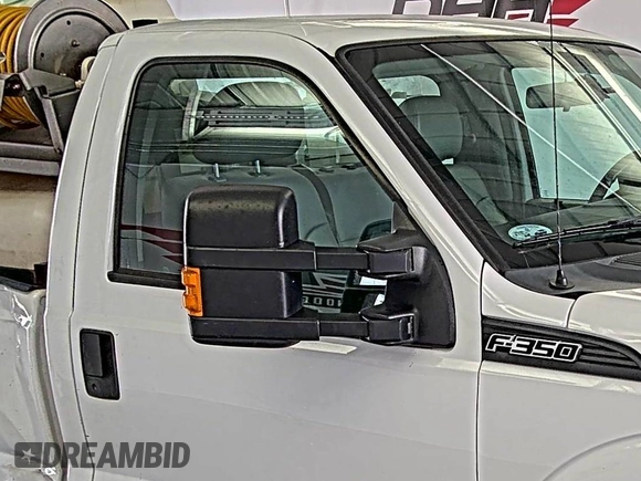 2014 Ford F-350 XL z VIN 1FTBF3A65EEB30118, wystawiony jako IAAI lot #42731343 z przebiegiem 114 298 mil mil oraz . Historia ofert i sprzedaży dostępna na DreamBid. Obrazek 23.