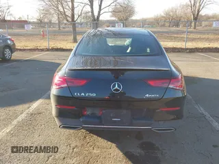 2020 Mercedes-Benz CLA 250 z VIN WDD5J4HB7LN043165, wystawiony jako IAAI lot #41586848 z przebiegiem 78 633 mil mil oraz . Historia ofert i sprzedaży dostępna na DreamBid. Obrazek 16.