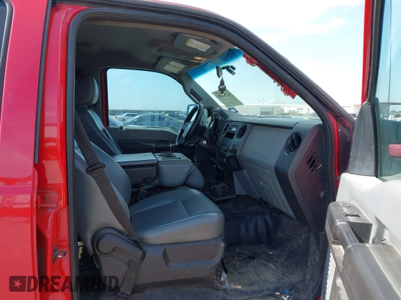 2011 Ford F-250 XL with VIN 1FT7W2B65BEC75217, listed as a IAAI auction lot 42256501 with 291,404 mi miles and . Bid and sale history available at DreamBid. Image 5.