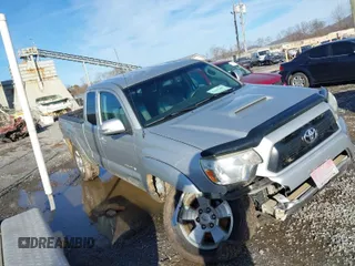 2013 Toyota Tacoma with VIN 5TFUU4EN6DX081858, listed as a IAAI auction lot 41567681 with 136,560 mi miles and . Bid and sale history available at DreamBid. Image 1.