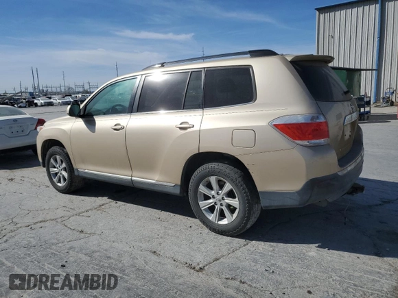 2011 Toyota Highlander z VIN 5TDBK3EHXBS058703, wystawiony jako Copart lot #50528895 z przebiegiem 185 124 mil mil oraz Czysty tytuł • Clean title. Historia ofert i sprzedaży dostępna na DreamBid. Obrazek 2.