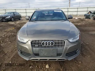 2014 Audi allroad Premium Plus with VIN WA1UFAFLXEA085660, listed as a Copart auction lot 84857844 with 101,064 mi miles and Salvage Title. Bid and sale history available at carsss.com. Image 5.