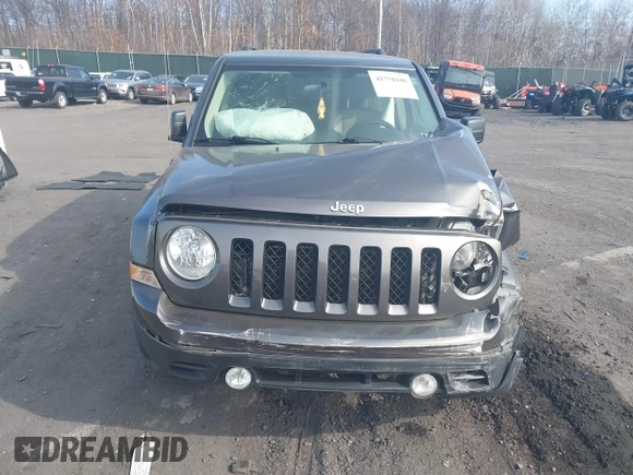 2015 Jeep Patriot High Altitude with VIN 1C4NJPFA1FD262834, listed as a IAAI auction lot 41758106 with 113,643 mi miles and . Bid and sale history available at DreamBid. Image 12.