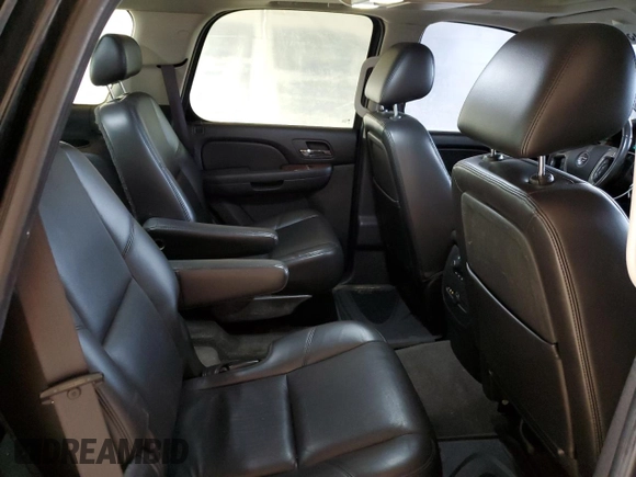 2010 Chevrolet Tahoe LTZ with VIN 1GNUKCE05AR236038, listed as a Copart auction lot 63033425 with 132,236 mi miles and Salvage title. Bid and sale history available at DreamBid. Image 10.