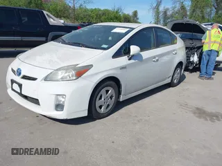 2010 Toyota Prius II with VIN JTDKN3DU3A0237639, listed as a IAAI auction lot 42108093 with 202,901 mi miles. Bid and sale history available at carsss.com. Image 2.