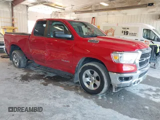 2021 Ram 1500 Big Horn z VIN 1C6SRFBTXMN572461, wystawiony jako IAAI lot #42211349 z przebiegiem 214 375 mil mil oraz . Historia ofert i sprzedaży dostępna na DreamBid. Obrazek 1.