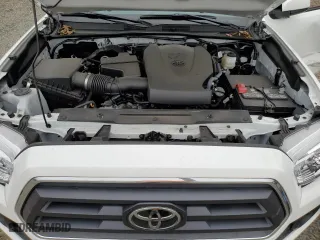 2023 Toyota Tacoma 4WD SR with VIN 3TMCZ5AN3PM647512, listed as a Copart auction lot 81337764 with 6,115 mi miles and Salvage Title. Bid and sale history available at carsss.com. Image 13.