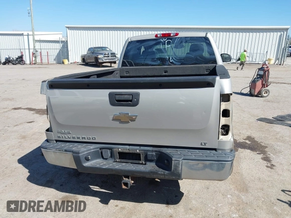 2009 Chevrolet Silverado 1500 LT with VIN 1GCEK29J29Z238478, listed as a IAAI auction lot 41838442 with 156,947 mi miles. Bid and sale history available at carsss.com. Image 17.