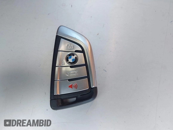 2021 BMW 5 Series M550i xDrive z VIN WBA13BK0XMCG75802, wystawiony jako IAAI lot #41503977 z przebiegiem 20 741 mil mil oraz . Historia ofert i sprzedaży dostępna na DreamBid. Obrazek 11.