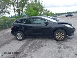 2011 Mazda CX-7 i SV z VIN JM3ER2A50B0391551, wystawiony jako IAAI lot #42417510 z przebiegiem 126 634 mil mil oraz . Historia ofert i sprzedaży dostępna na DreamBid. Obrazek 13.