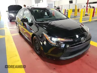2024 Toyota Corolla LE z VIN 5YFB4MDEXRP128517, wystawiony jako IAAI lot #42852699 z przebiegiem 36 111 mil mil oraz . Historia ofert i sprzedaży dostępna na DreamBid. Obrazek 21.