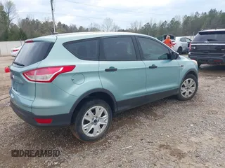 2013 Ford Escape S with VIN 1FMCU0F74DUA84047, listed as a IAAI auction lot 41907938 with 146,465 mi miles. Bid and sale history available at carsss.com. Image 4.