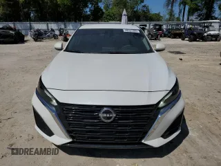 2023 Nissan Altima SV z VIN 1N4BL4DV6PN406736, wystawiony jako Copart lot #50531485 z przebiegiem 11 077 mil mil oraz Szkoda całkowita • Salvage title. Historia ofert i sprzedaży dostępna na DreamBid. Obrazek 5.