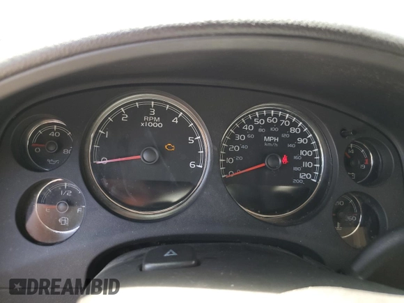 2007 Chevrolet Suburban LS z VIN 1GNFC160X7J180517, wystawiony jako Copart lot #63933475 z przebiegiem Nie podano mil oraz Czysty tytuł • Clean title. Historia ofert i sprzedaży dostępna na DreamBid. Obrazek 9.