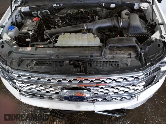 2021 Ford Expedition Max Platinum with VIN 1FMJK1MT0MEA33934, listed as a Copart auction lot 60350603 with 70,327 mi miles and . Bid and sale history available at DreamBid. Image 12.
