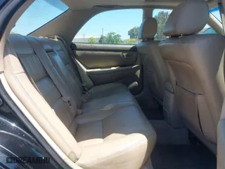 1999 Lexus ES 300 Luxury Sport Sdn with VIN JT8BF28G3X5060919, listed as a IAAI auction lot 42095846 with 244,927 mi miles. Bid and sale history available at carsss.com. Image 8.