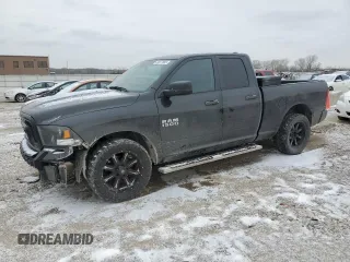 2018 Ram 1500 Express z VIN 1C6RR6FG1JS127115, wystawiony jako Copart lot #43017055 z przebiegiem 87 487 mil mil oraz Szkoda całkowita • Salvage title. Historia ofert i sprzedaży dostępna na DreamBid. Obrazek 1.