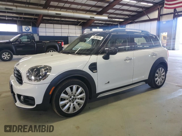 2019 MINI Countryman Cooper with VIN WMZYV5C54K3F58009, listed as a Copart auction lot 53679575 with 104,735 mi miles and Salvage title. Bid and sale history available at DreamBid. Image 1.
