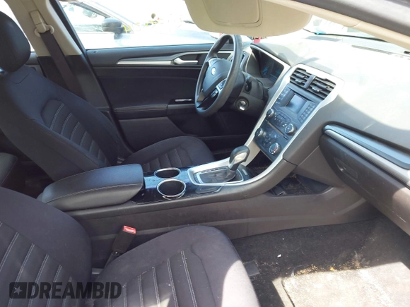 2013 Ford Fusion SE with VIN 3FA6P0H77DR306048, listed as a IAAI auction lot 41955214 with 175,354 mi miles. Bid and sale history available at carsss.com. Image 5.