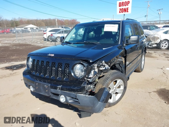 2015 Jeep Patriot Sport with VIN 1C4NJPBB8FD399932, listed as a IAAI auction lot 41935017 with 92,379 mi miles. Bid and sale history available at carsss.com. Image 17.