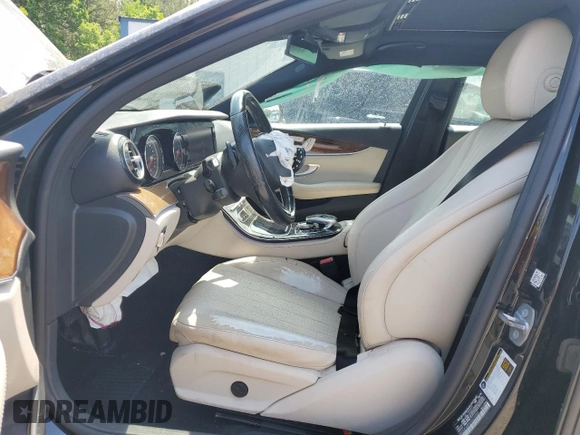 2017 Mercedes-Benz E 300 Luxury with VIN WDDZF4JB9HA054468, listed as a Copart auction lot 55633075 with 90,861 mi miles and Salvage Title. Bid and sale history available at DreamBid. Image 7.