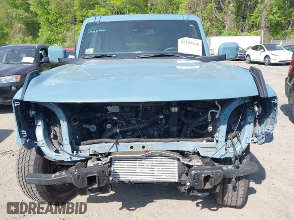 2023 Ford Bronco с VIN 1FMDE5CP0PLB85857, выставлен на аукционе IAAI как лот 42195848 с пробегом 12 446 миль миль и . История ставок и продаж доступна на DreamBid. Изображение 13.