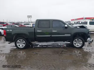 2013 GMC Sierra 1500 SLT with VIN 3GTP2WE70DG205210, listed as a IAAI auction lot 41107618 with 166,354 mi miles. Bid and sale history available at carsss.com. Image 13.