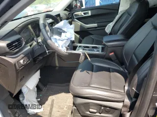 2022 Ford Explorer XLT with VIN 1FMSK8DH8NGA24204, listed as a Copart auction lot 60162555 with 34,923 mi miles and Salvage title. Bid and sale history available at DreamBid. Image 7.