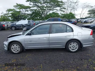 2005 Honda Civic LX with VIN 2HGES16545H568037, listed as a IAAI auction lot 41785307 with 170,913 mi miles and . Bid and sale history available at DreamBid. Image 14.