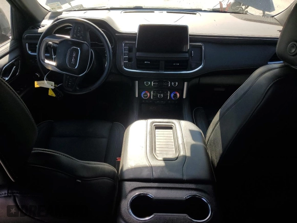 2022 GMC Yukon SLT with VIN 1GKS1BKD7NR330453, listed as a Copart auction lot 81585554 with 34,811 mi miles and Salvage Title. Bid and sale history available at carsss.com. Image 8.