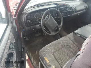 1999 Dodge 1500 z VIN 3B7HF12Y2XG219719, wystawiony jako Copart lot #83678104 z przebiegiem 166 127 mil mil oraz Nie do naprawy • Non repairable. Historia ofert i sprzedaży dostępna na DreamBid. Obrazek 8.
