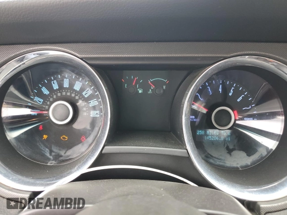2014 Ford Mustang V6 with VIN 1ZVBP8AM2E5243871, listed as a Copart auction lot 58668725 with 145,206 mi miles and Clean title. Bid and sale history available at DreamBid. Image 9.