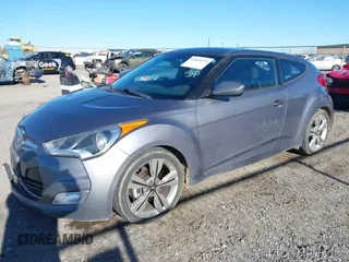 2017 Hyundai Veloster with VIN KMHTC6AD9HU323472, listed as a IAAI auction lot 41865974 with 94,692 mi miles. Bid and sale history available at carsss.com. Image 17.