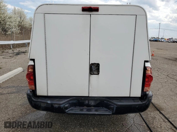 2015 Toyota Tacoma with VIN 5TFTX4CN4FX055395, listed as a Copart auction lot 53308545 with 100,738 mi miles and Clean title. Bid and sale history available at DreamBid. Image 6.